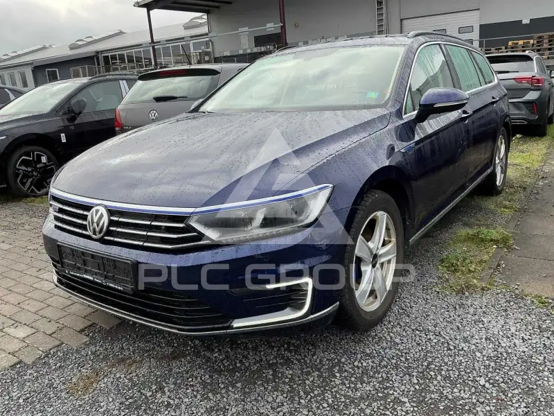 2017 Volkswagen PASSAT