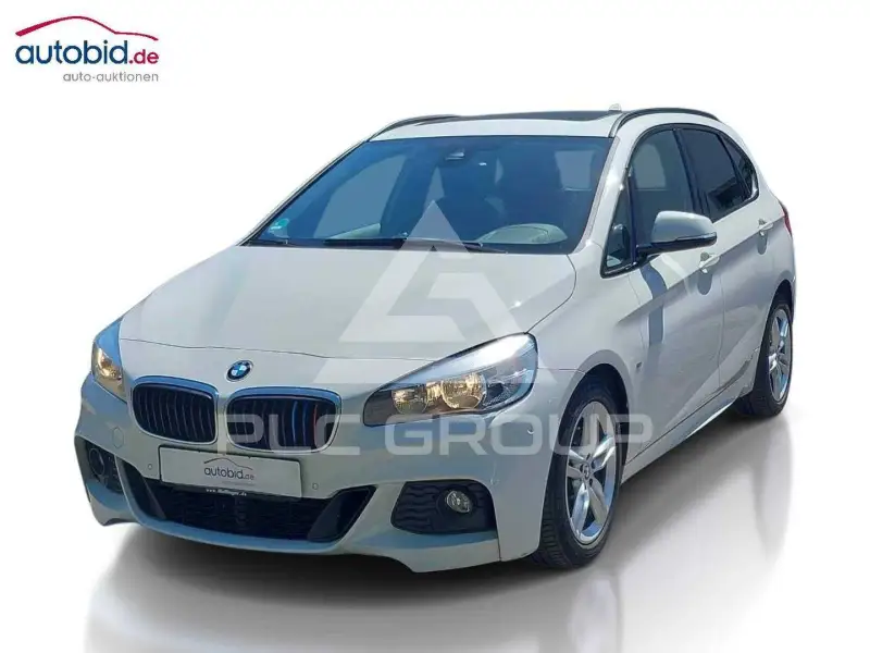2017 BMW 220