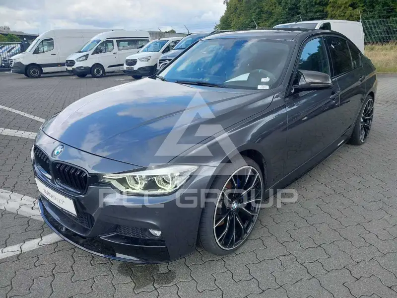 2017 BMW 330