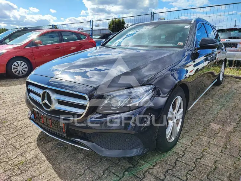 2017 Mercedes Benz E 220