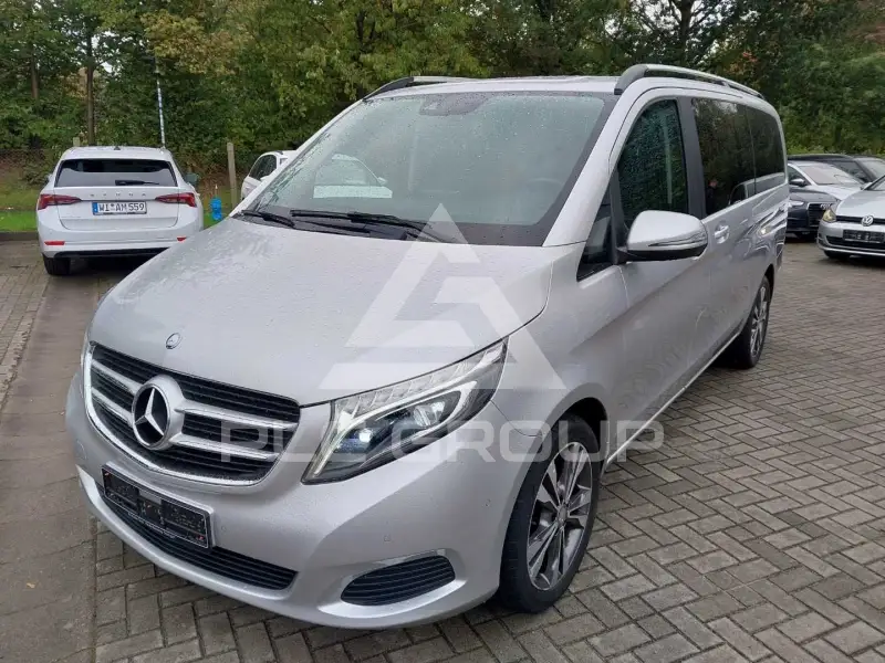 2017 Mercedes Benz V 220