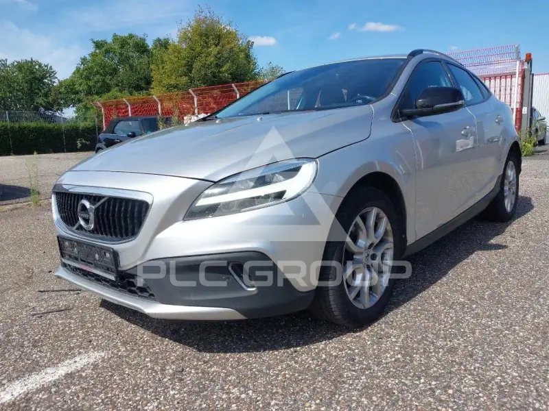 2017 Volvo V40