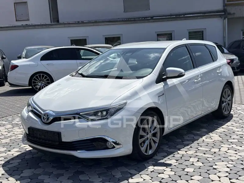 2017 Toyota AURIS