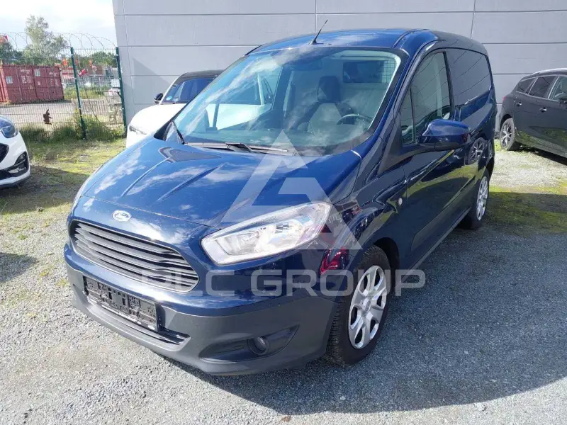 2017 Ford Courier