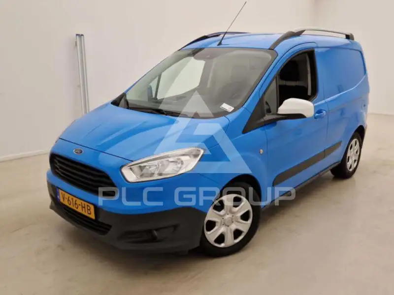2017 Ford Courier