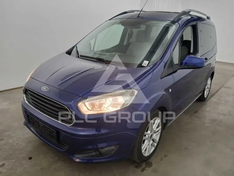 2017 Ford Courier