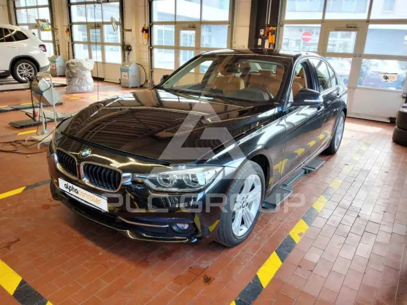 2018 BMW 320