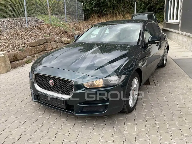 2018 Jaguar XE