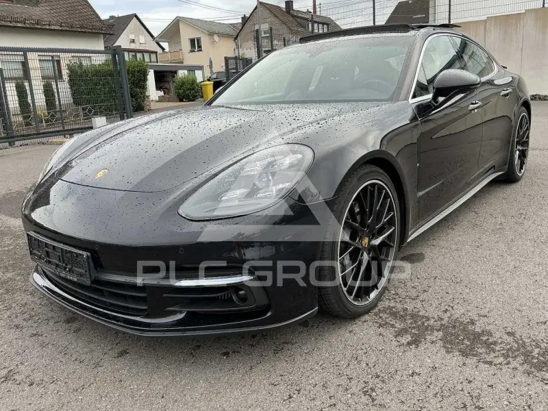 2018 Porsche Panamera