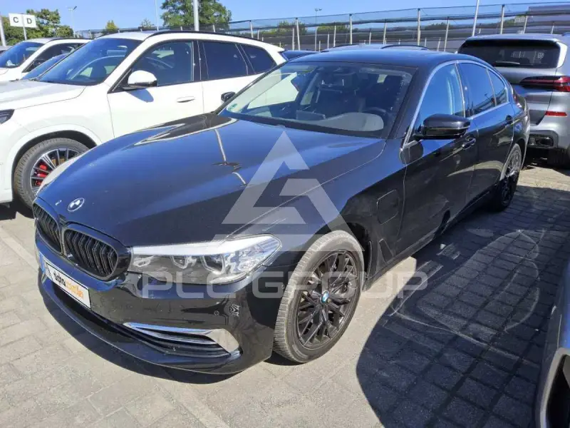 2019 BMW 530