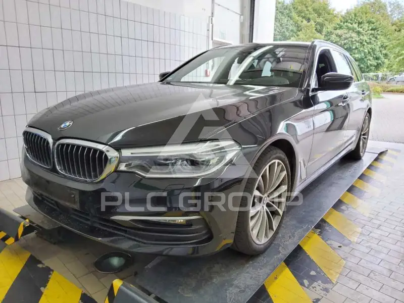 2019 BMW 530