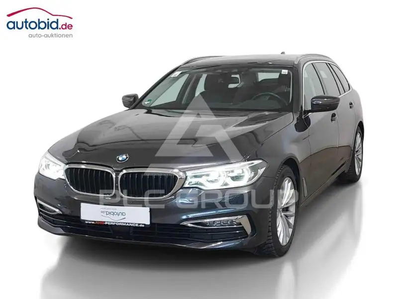 2019 BMW 530