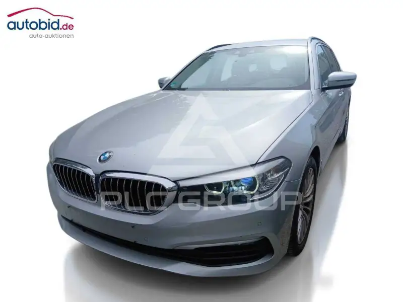 2019 BMW 530