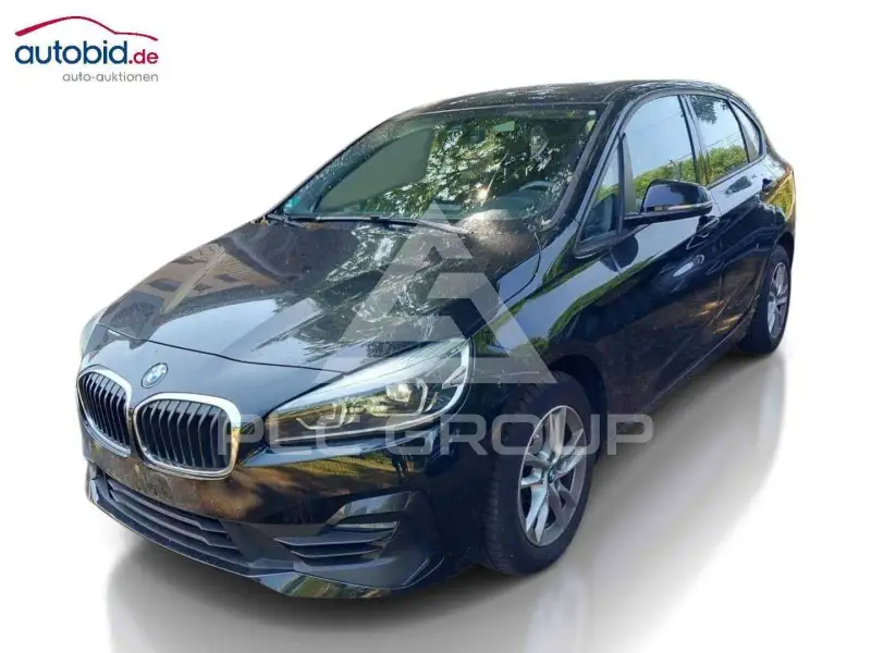 2019 BMW 218