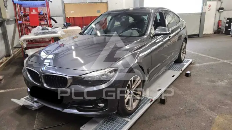 2019 BMW 320