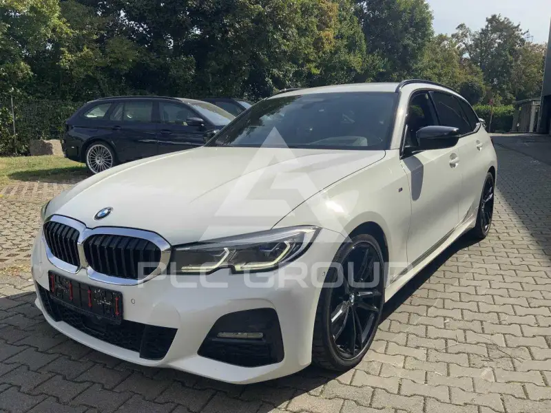 2019 BMW 320