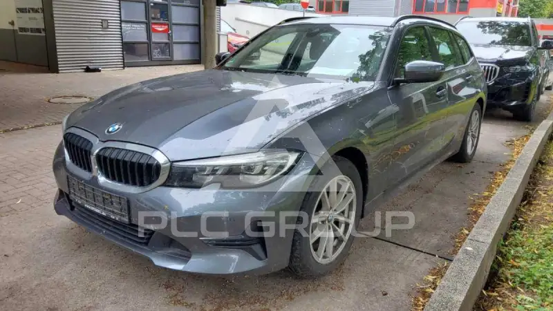 2019 BMW 320