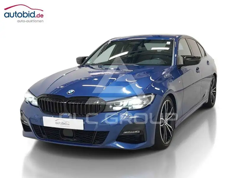 2019 BMW 330