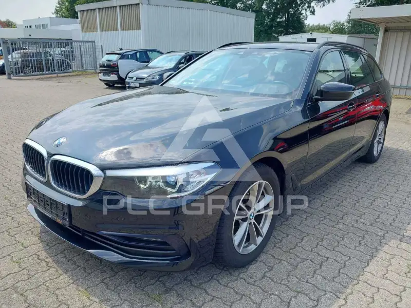 2019 BMW 520