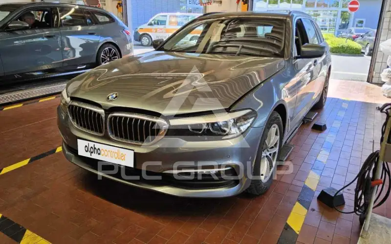 2019 BMW 520