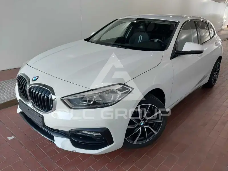 2019 BMW 118