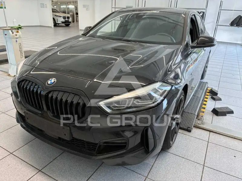 2019 BMW 118