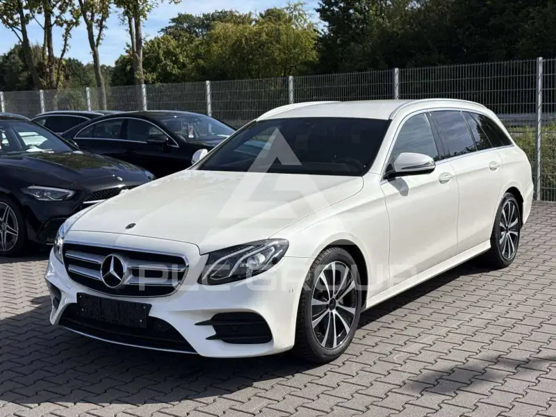 2019 Mercedes Benz E 200