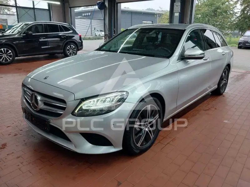2019 Mercedes Benz C 220