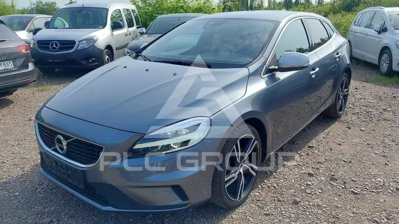 2019 Volvo V40