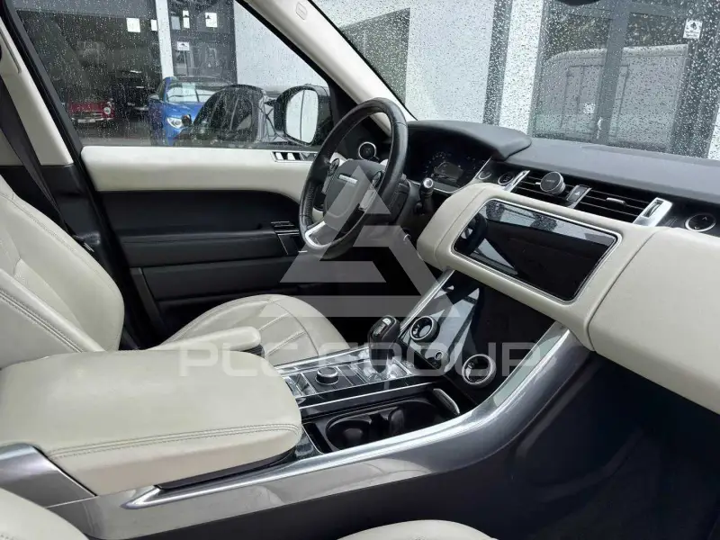 2019 Land Rover HSE