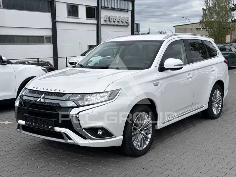 2020 Mitsubishi OUTLANDER