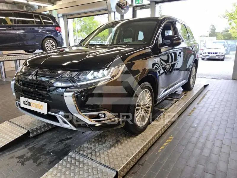 2020 Mitsubishi OUTLANDER