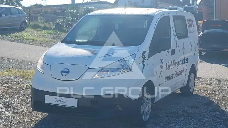 2020 Nissan NV 200