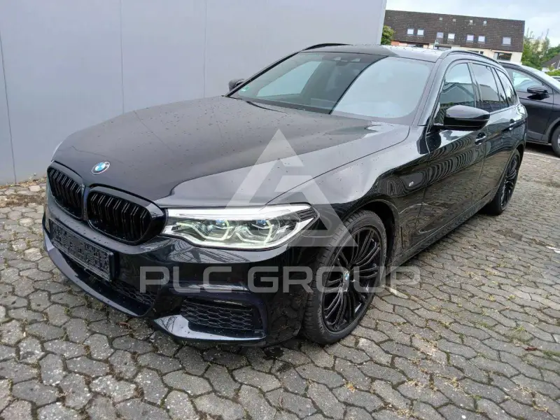 2020 BMW 530