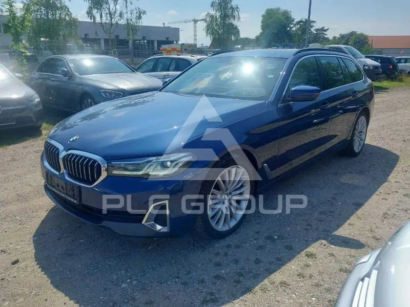 2020 BMW 530