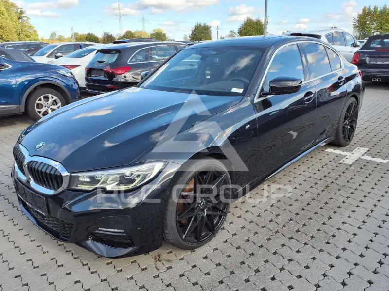 2020 BMW 330