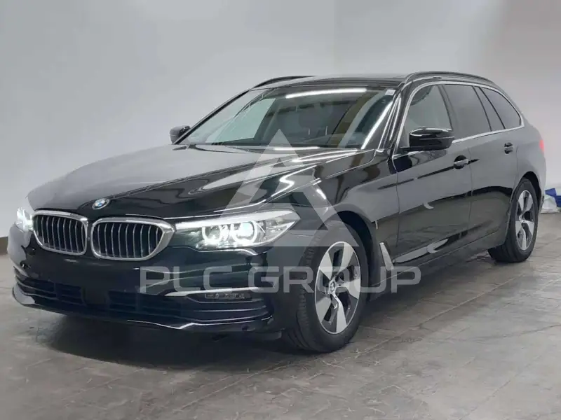 2020 BMW 520