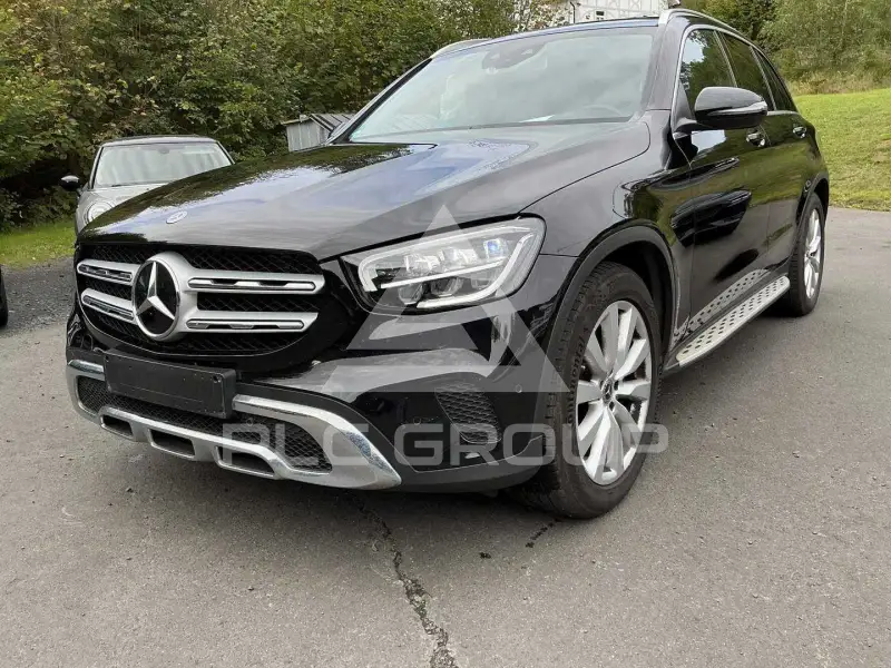 2020 Mercedes Benz GLC 220