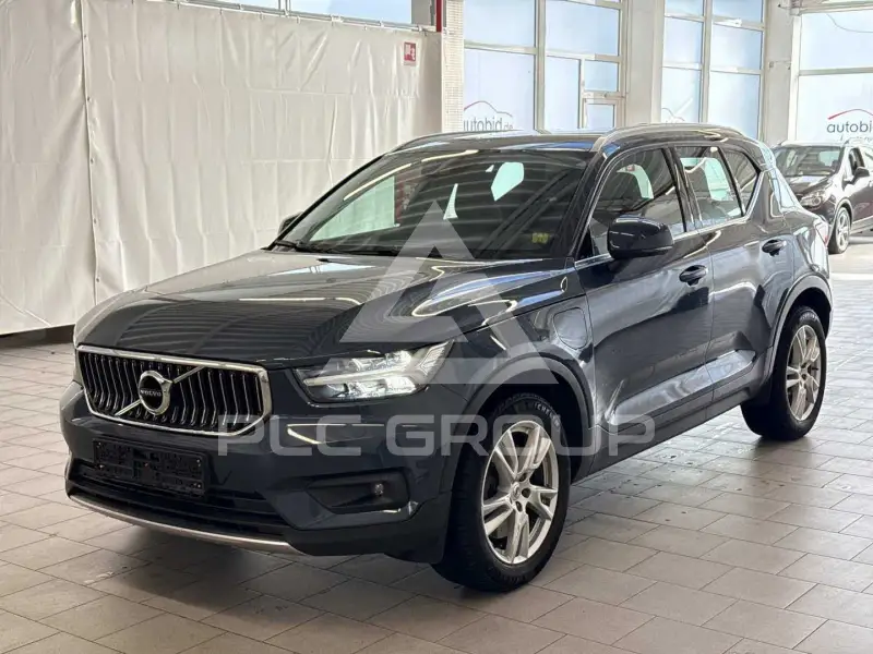 2020 Volvo XC40