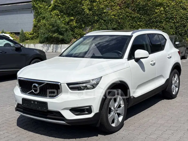 2020 Volvo XC40