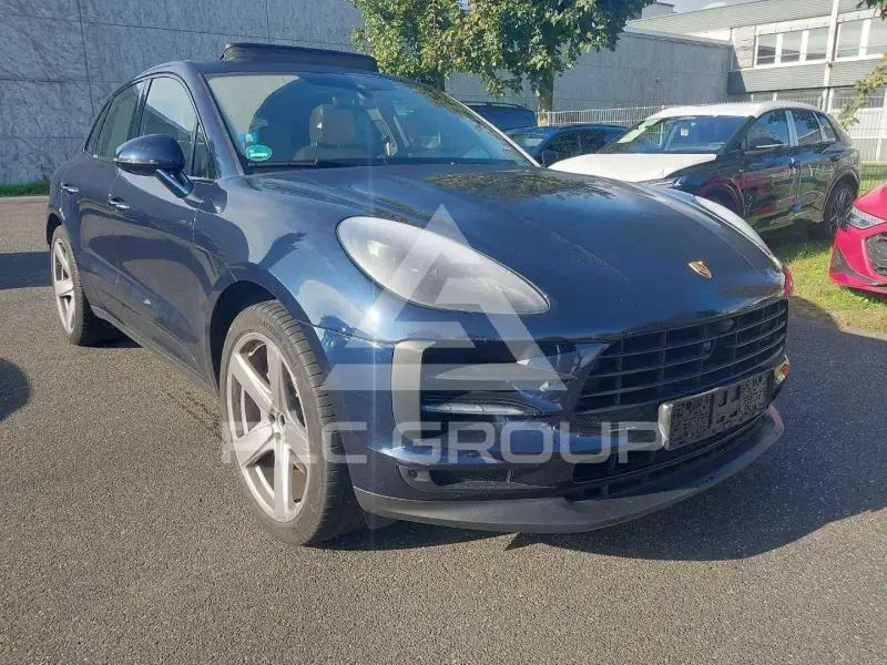 2020 Porsche MACAN