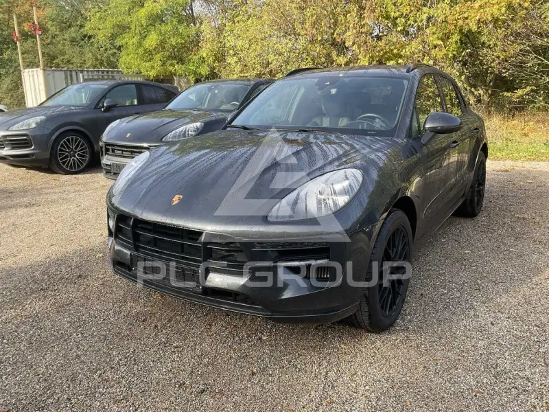 2020 Porsche MACAN