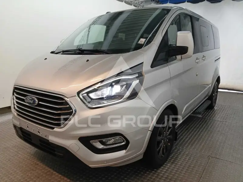 2020 Ford Tourneo