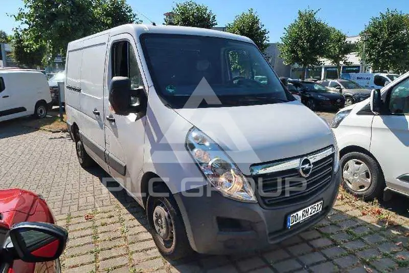 2020 Opel Movano