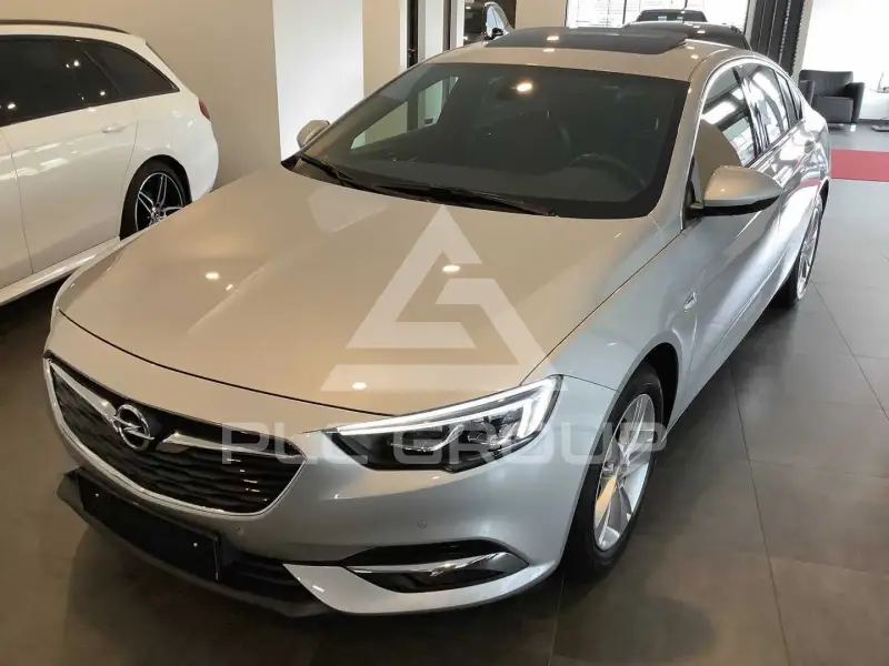 2020 Opel Insignia