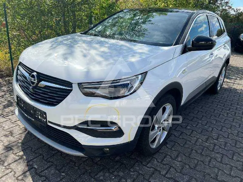 2020 Opel GrandlandX