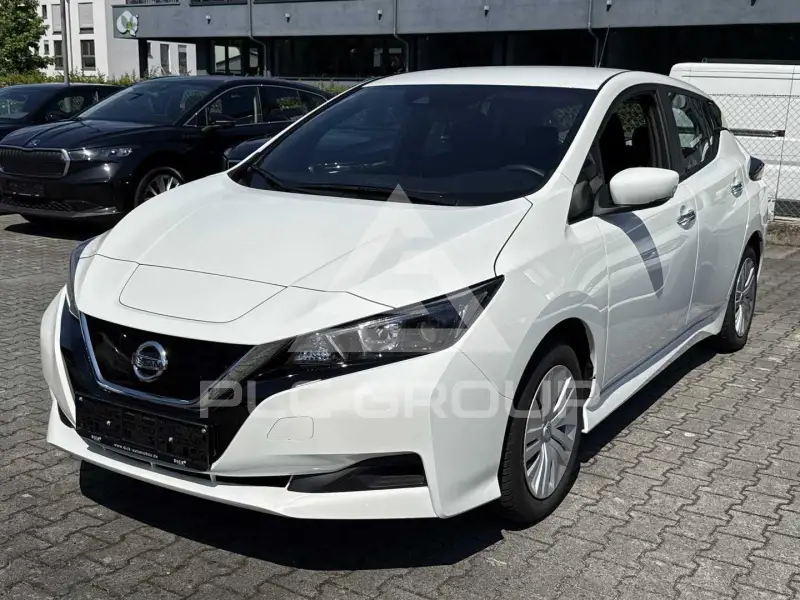 2021 Nissan LEAF