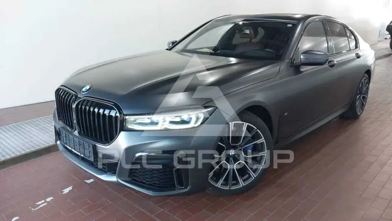 2021 BMW 750