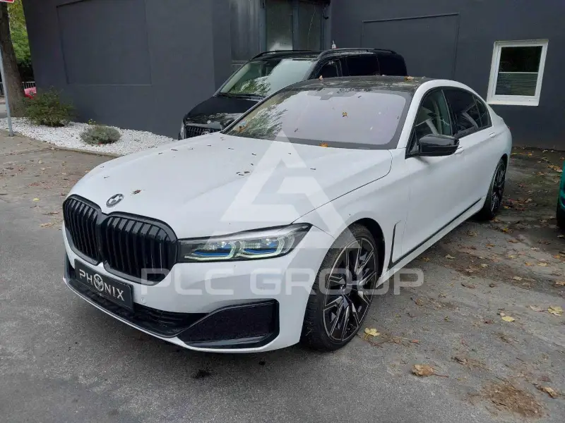 2021 BMW 750