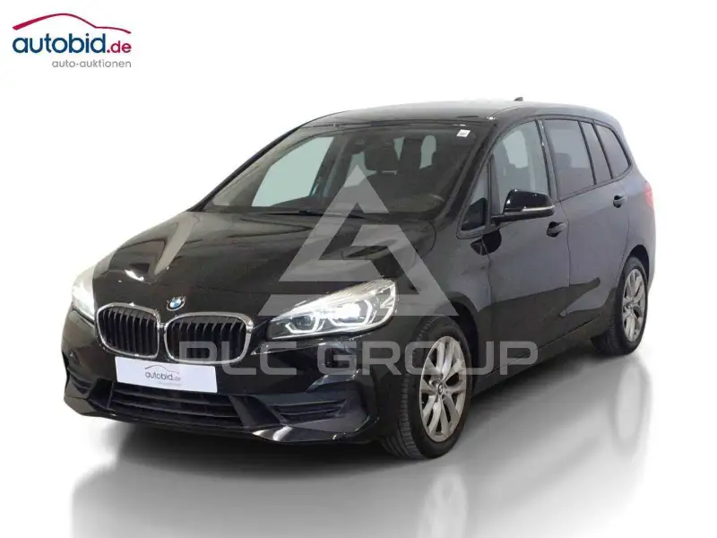 2021 BMW 220